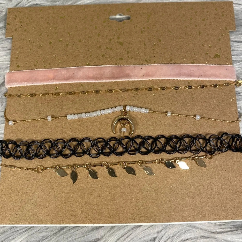 🆕 Gold & Pink Five Choker Necklace Set